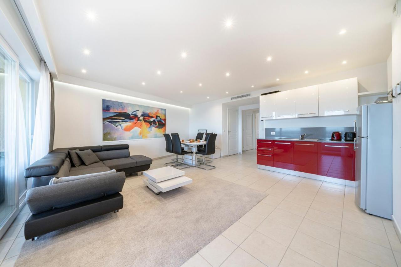 Frontiere Monaco, Terrasse, Vue Mer, Parking - Ab 博索莱伊 外观 照片